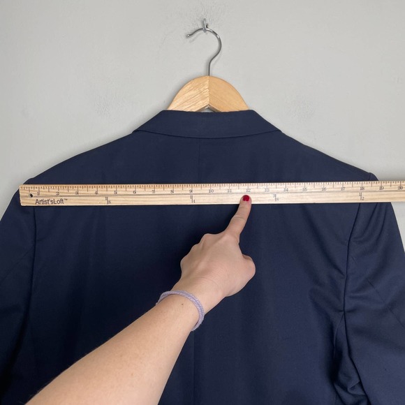 Yves Saint Laurent YSL 100% Wool Two Button Blazer 43R - Picture 16 of 16